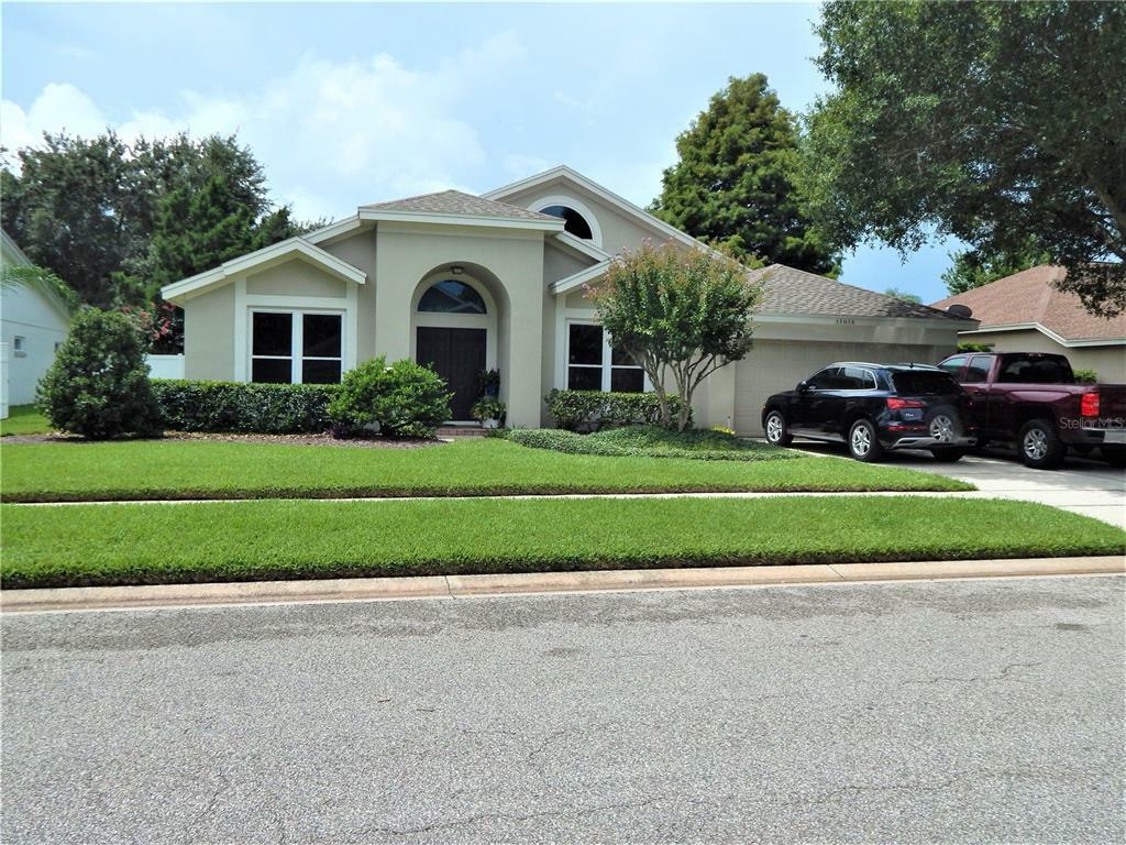 Property Photo:  11018 Groveshire Court  FL 34761 