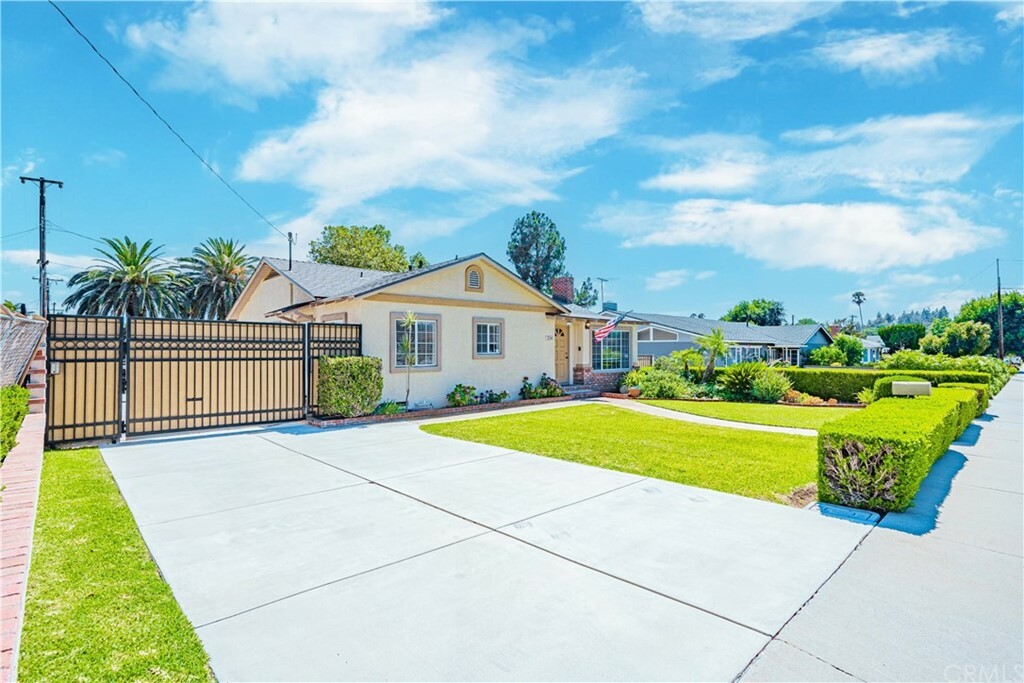 Property Photo:  224 E Gladstone Street  CA 91773 