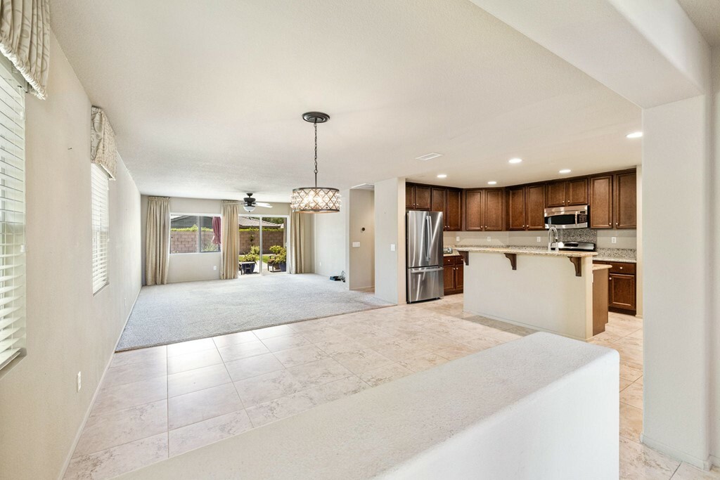 Property Photo:  84125 Tramonto Way  CA 92203 