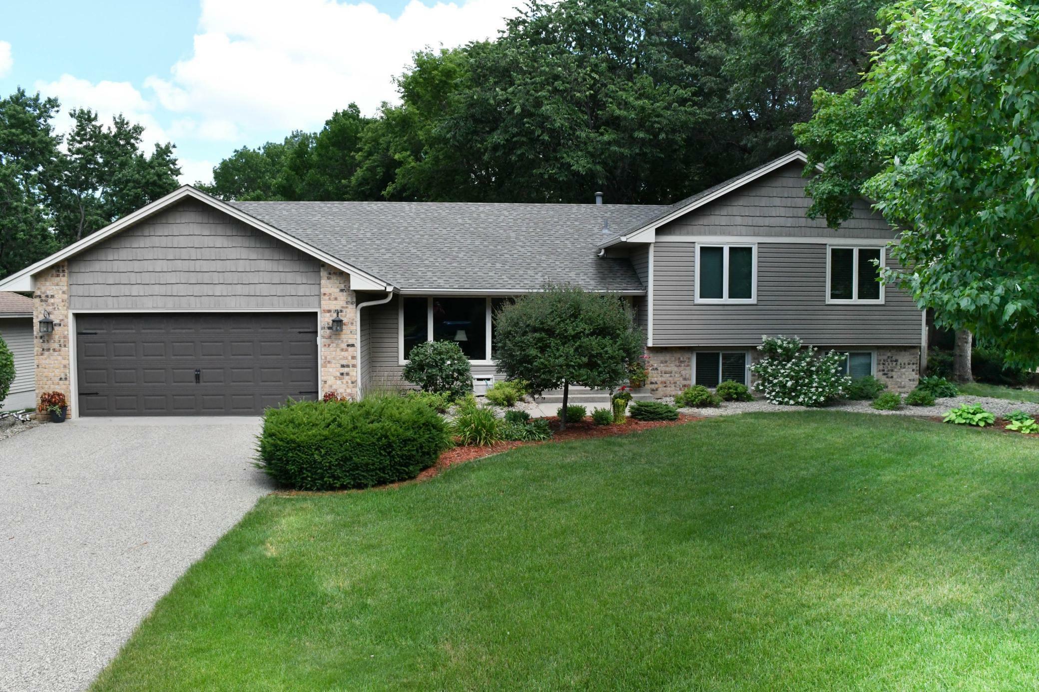 14721 Southpointe Curve  Burnsville MN 55306 photo