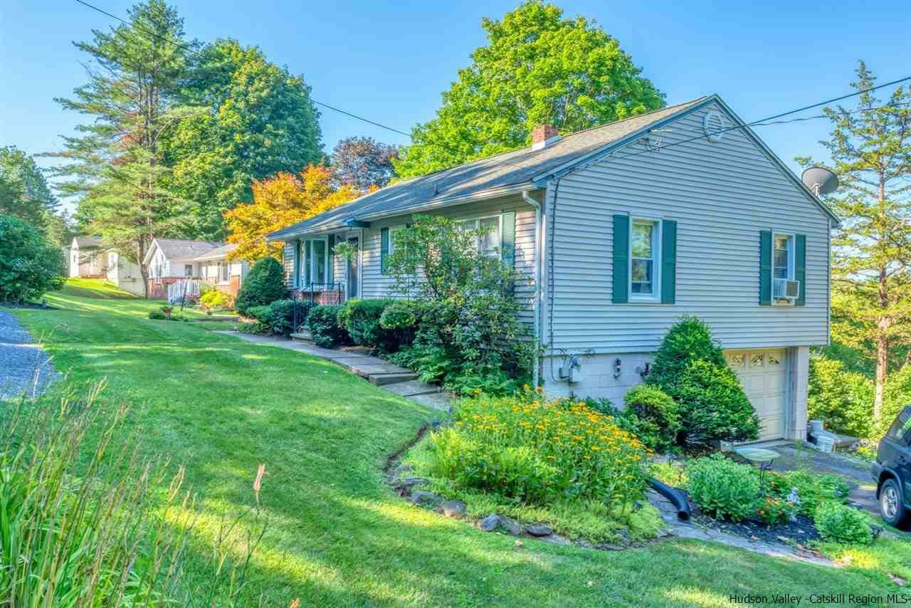 Property Photo:  166 Zandhoek  NY 12443 