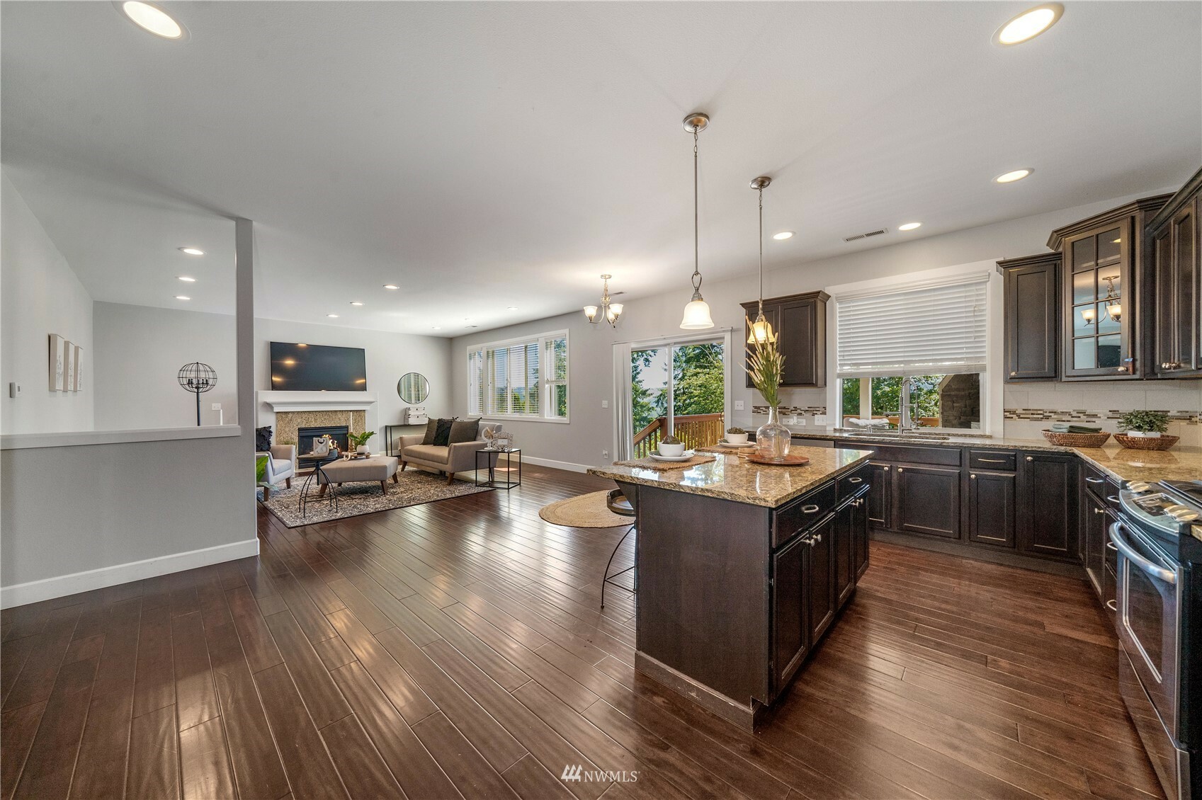 Property Photo: 4019 Highlands Boulevard WA 98372