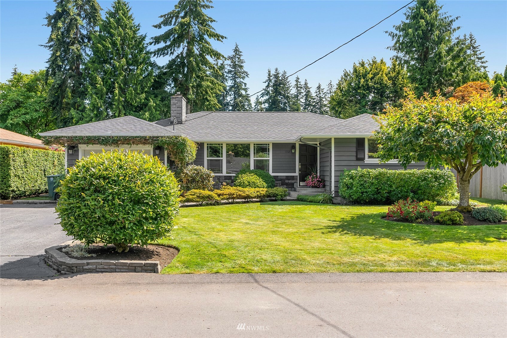 7112 176th Place SW  Edmonds WA 98026 photo