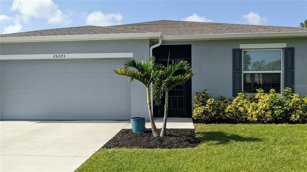 Property Photo: 26093 Concepcion Drive FL 33983