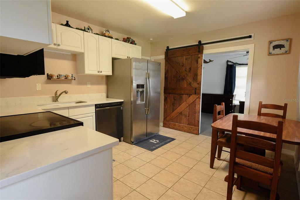 Property Photo:  601 Patricia Avenue  FL 34731 