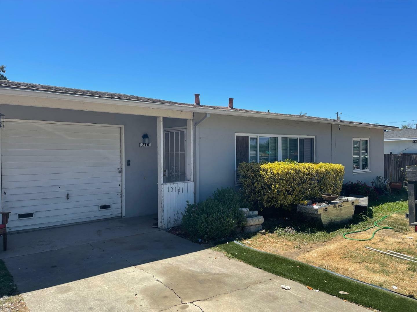 Property Photo:  13141 Wool Avenue  CA 95111 