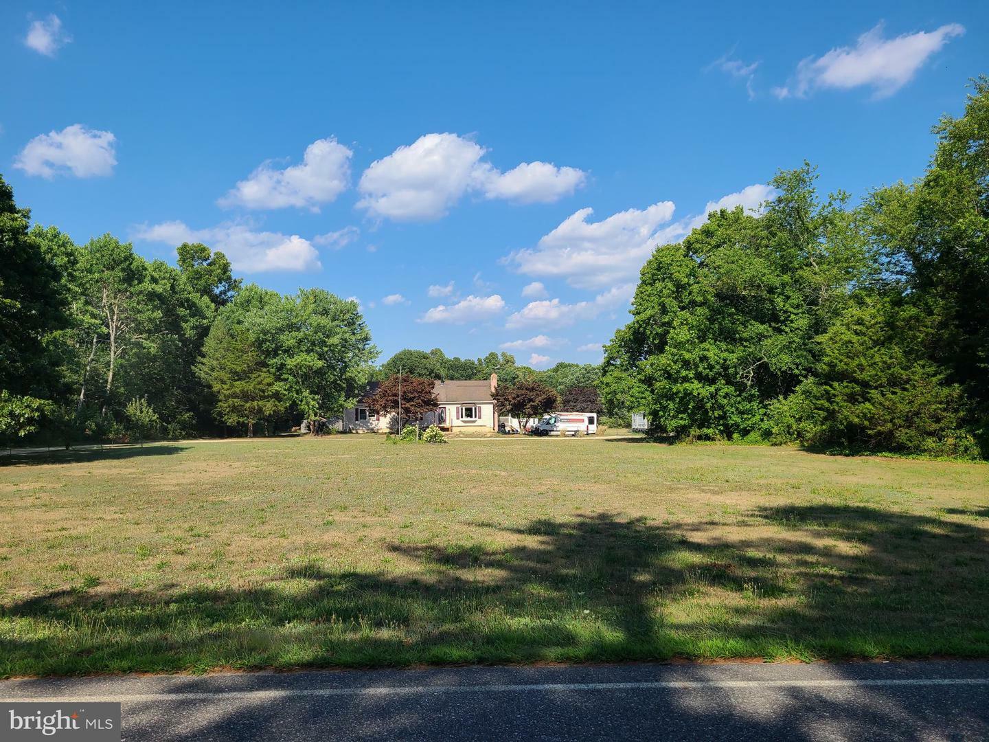Property Photo: 246 Kenyon Avenue NJ 08332