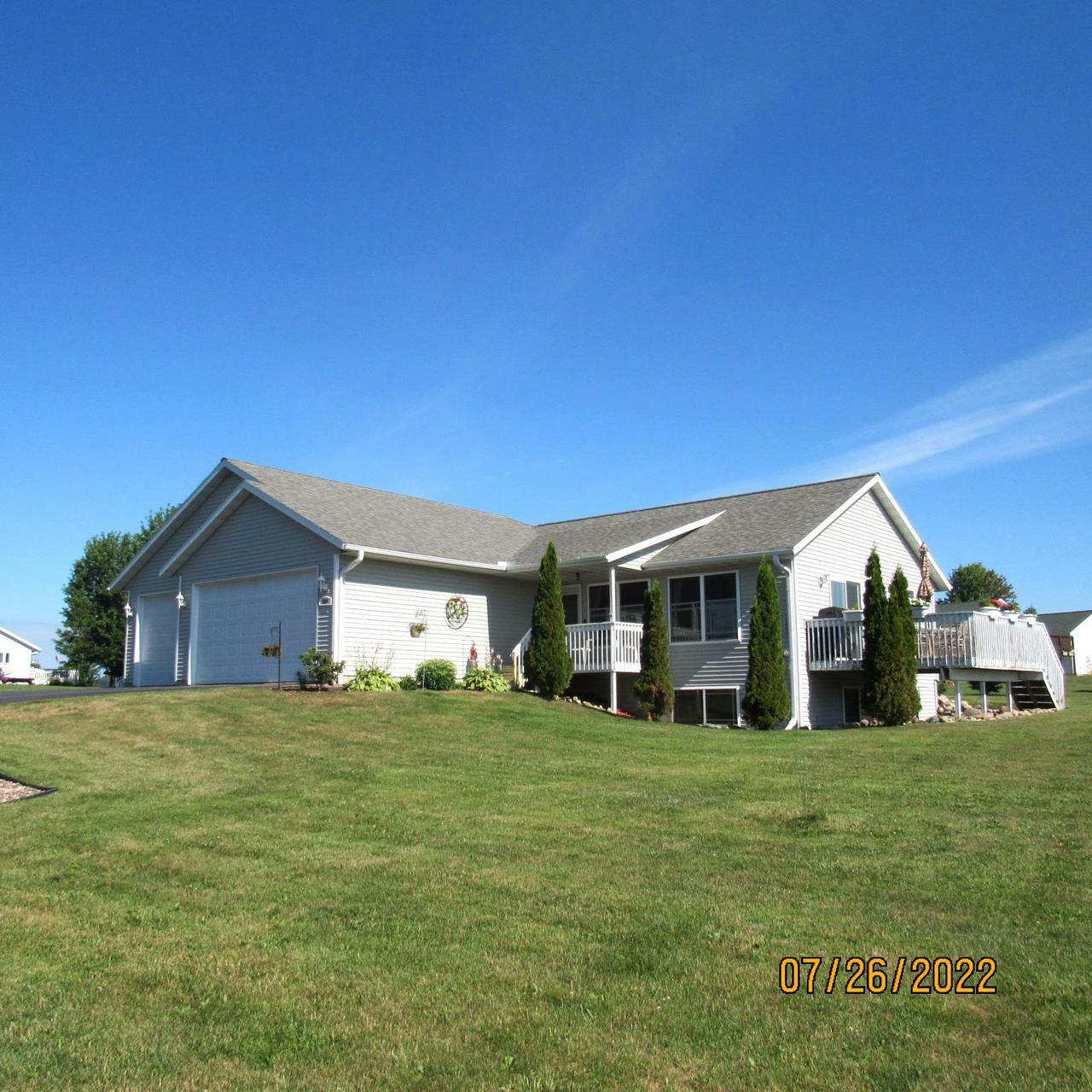 Property Photo:  1500 Delmore Drive  WI 54452 