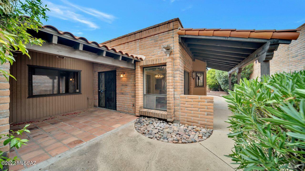Property Photo:  4543 N Camino Campero  AZ 85750 
