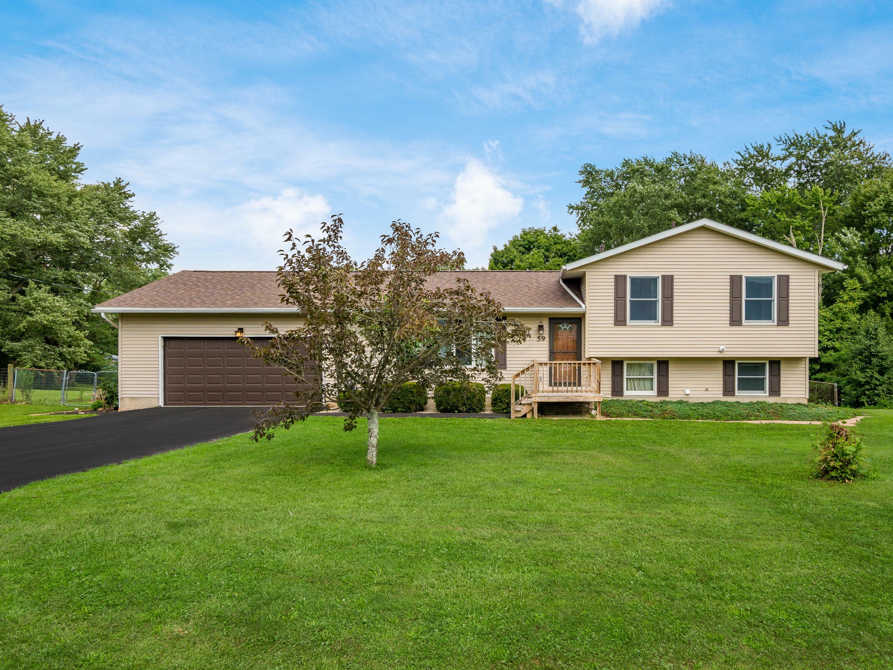 Property Photo:  59 Cadillac Road SW  OH 43062 