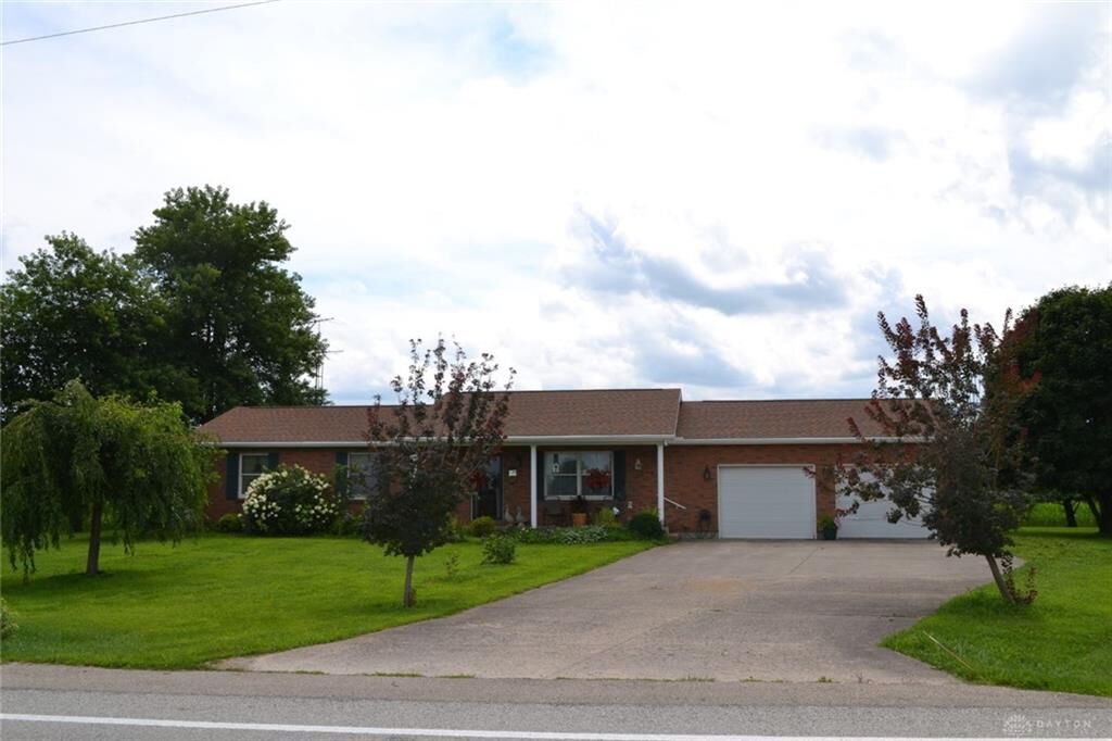 Property Photo: 1301 State Route 55 OH 43078