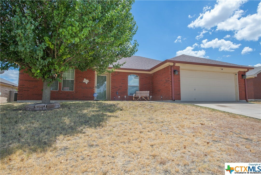 Property Photo:  3904 Stallion Drive  TX 76549 