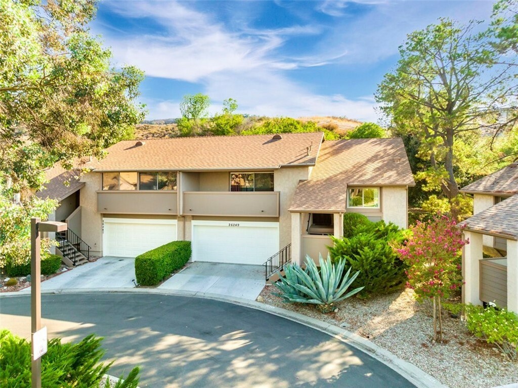 Property Photo:  26249 Rainbow Glen Drive  CA 91321 