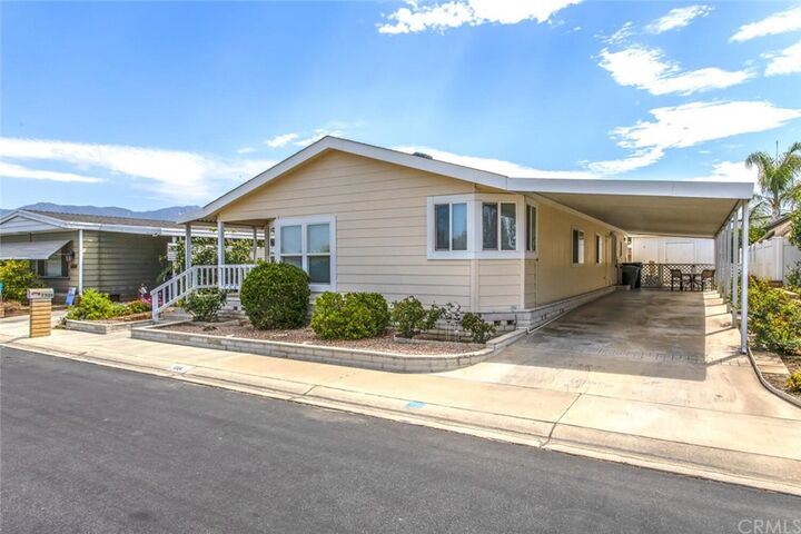 Property Photo: 1334 Village Street CA 92374