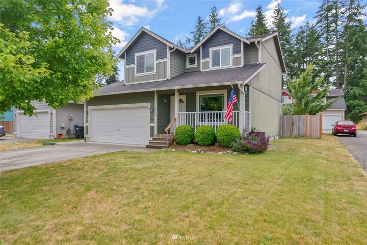 Property Photo:  4814 204th Street E  WA 98387 