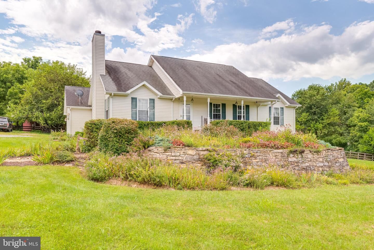 Property Photo: 93 Oakwood Drive WV 25443