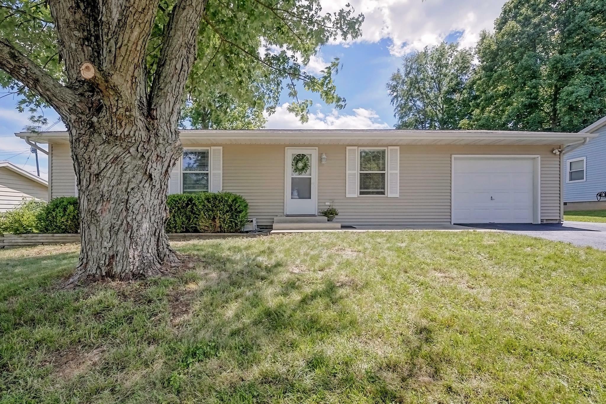Property Photo:  513 W Hickory Drive  IN 47429 