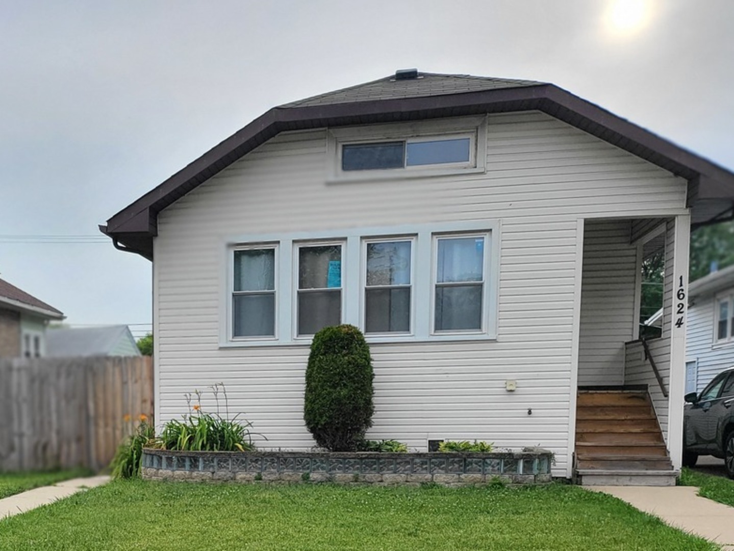 Property Photo:  1624 S 20th Avenue  IL 60153 