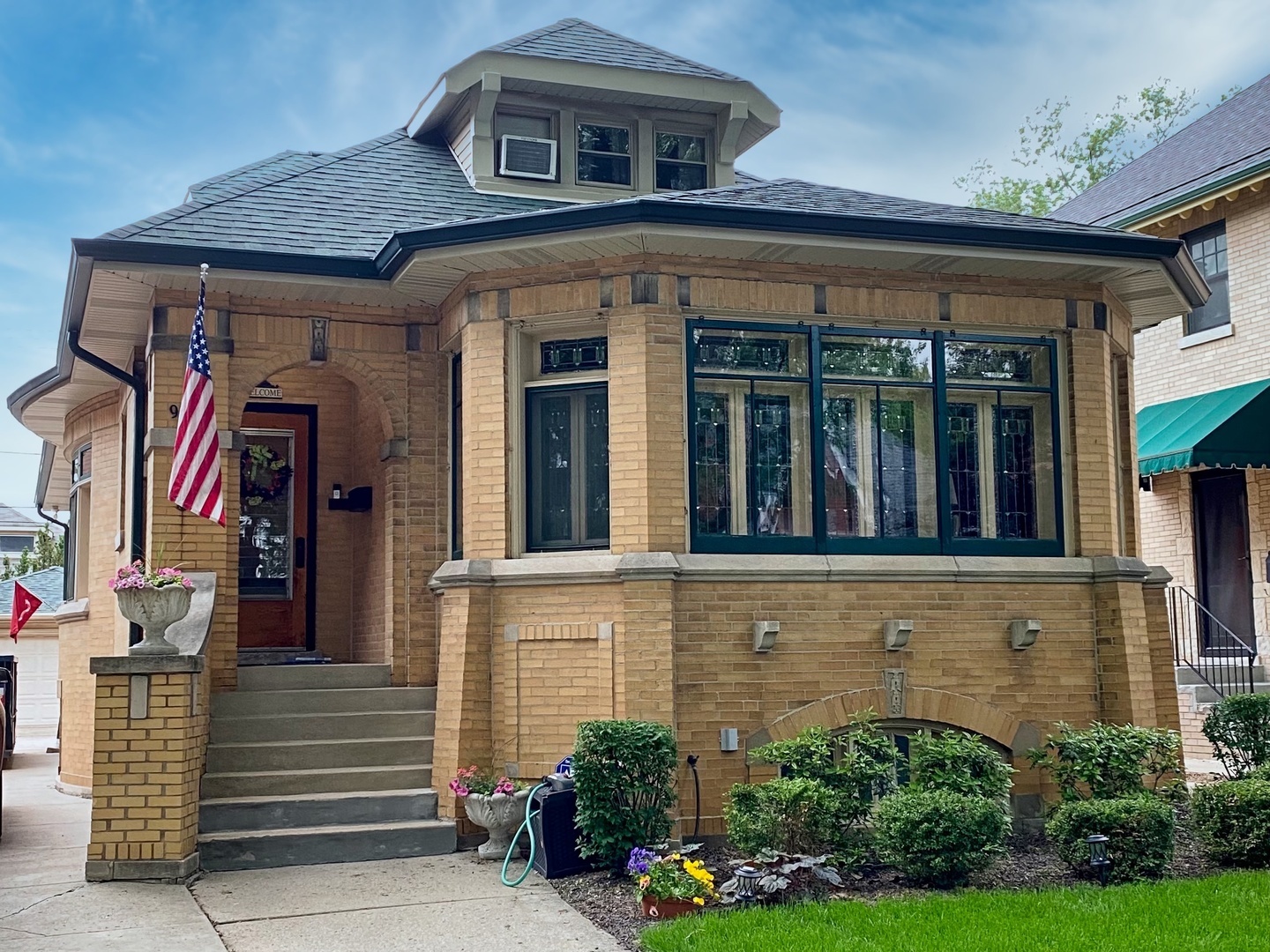 Property Photo:  9530 S Bell Avenue  IL 60643 