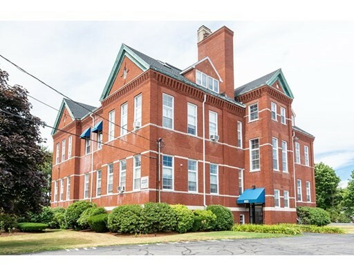 Property Photo: 663 Boston 5 MA 01905