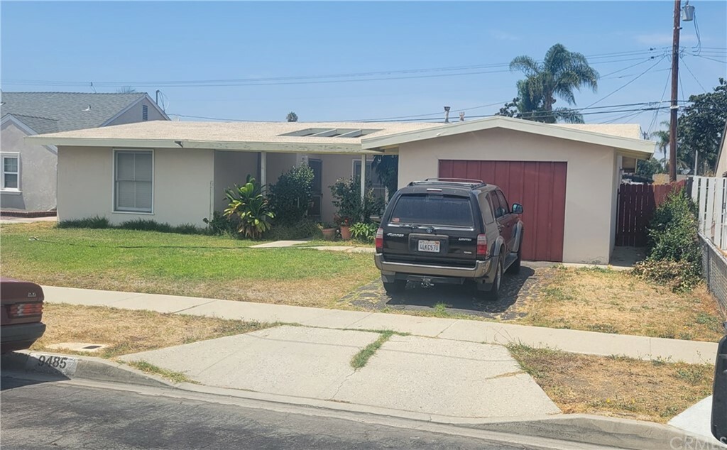 Property Photo: 9485 Firebird Avenue CA 90605