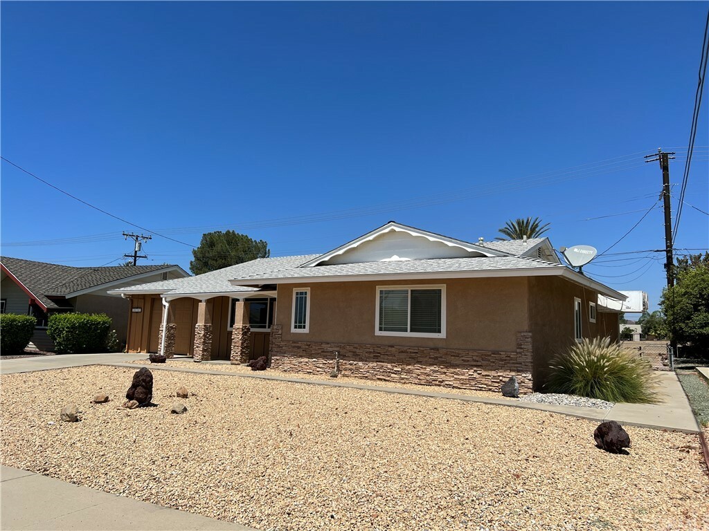 Property Photo:  29167 Desert Hills  CA 92586 