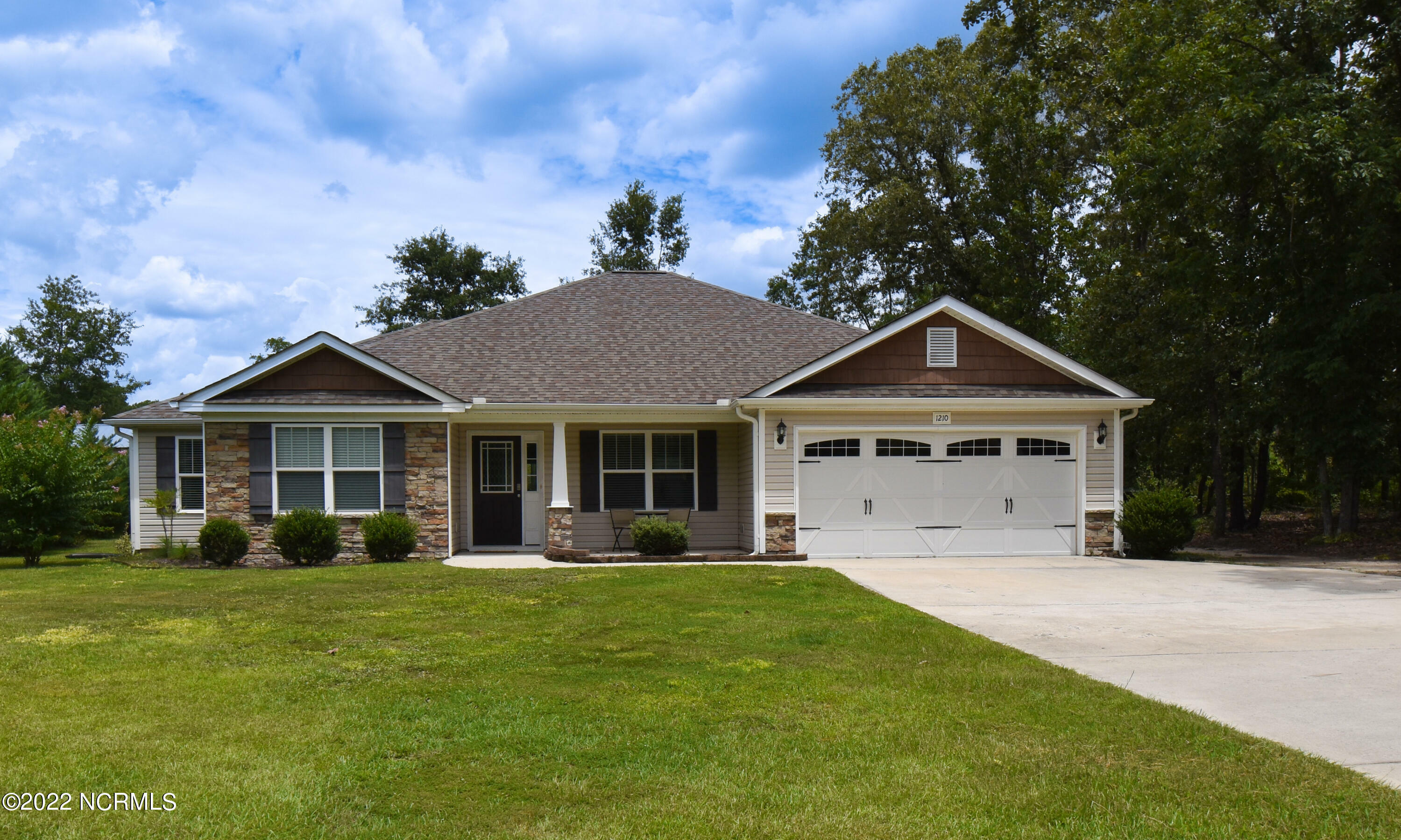Property Photo: 1210 Pee Dee Road NC 28315