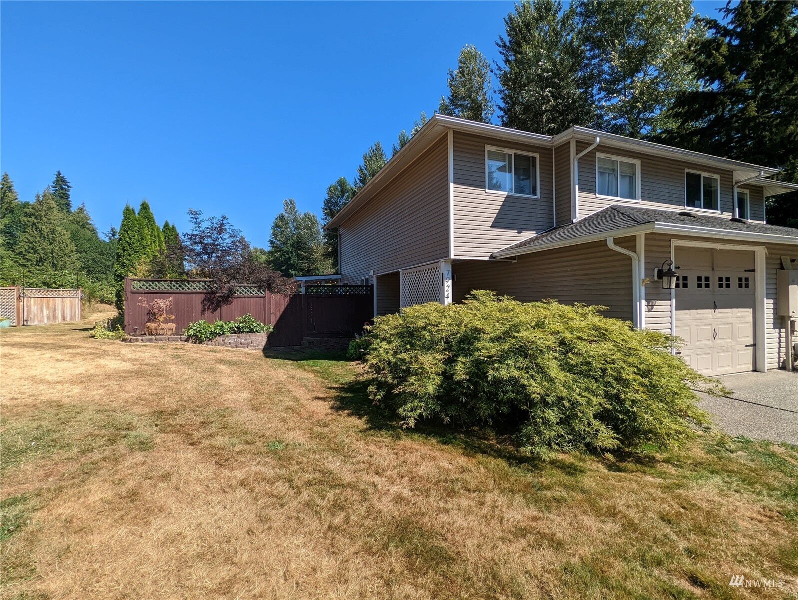 Property Photo:  7924 210th Place NE  WA 98223 