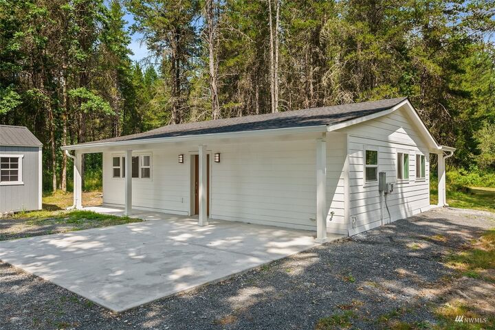 Property Photo: 187 Pine Tree Lane WA 98596