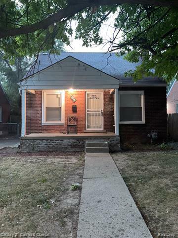 Property Photo:  16452 Eastburn Street  MI 48205 