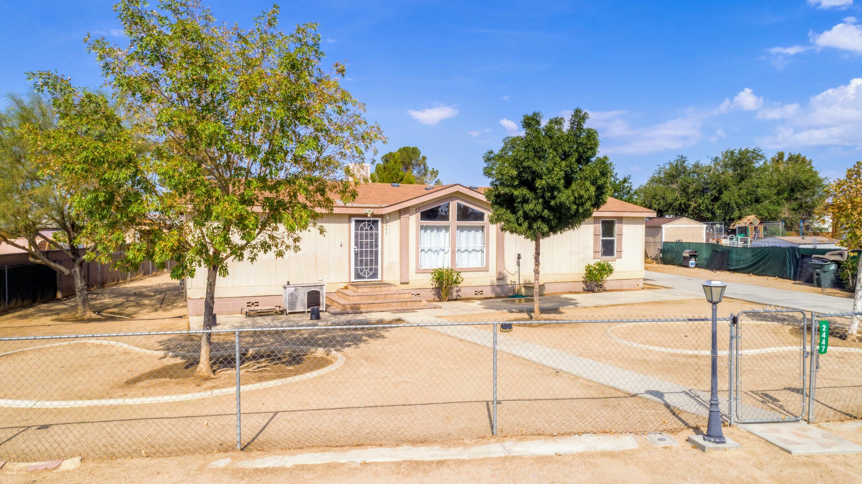 Property Photo:  2447 Cagel Street  CA 93560 