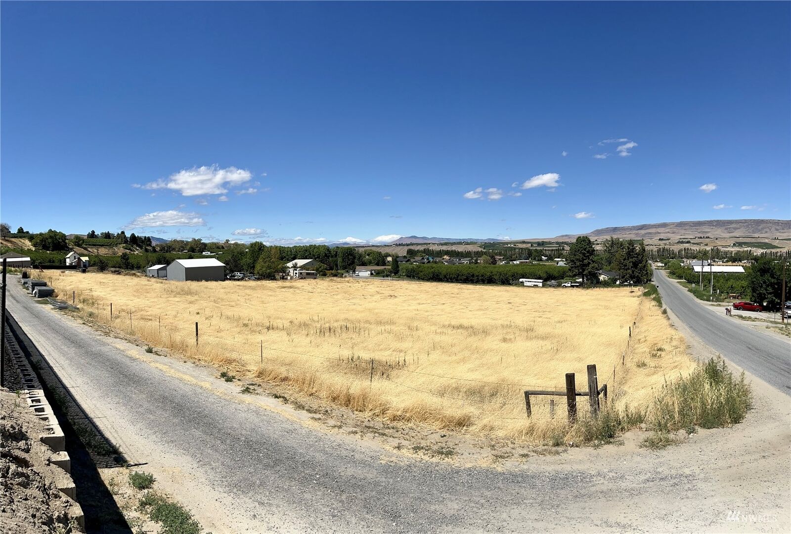 Property Photo:  3975 Bainard Road  WA 98828 