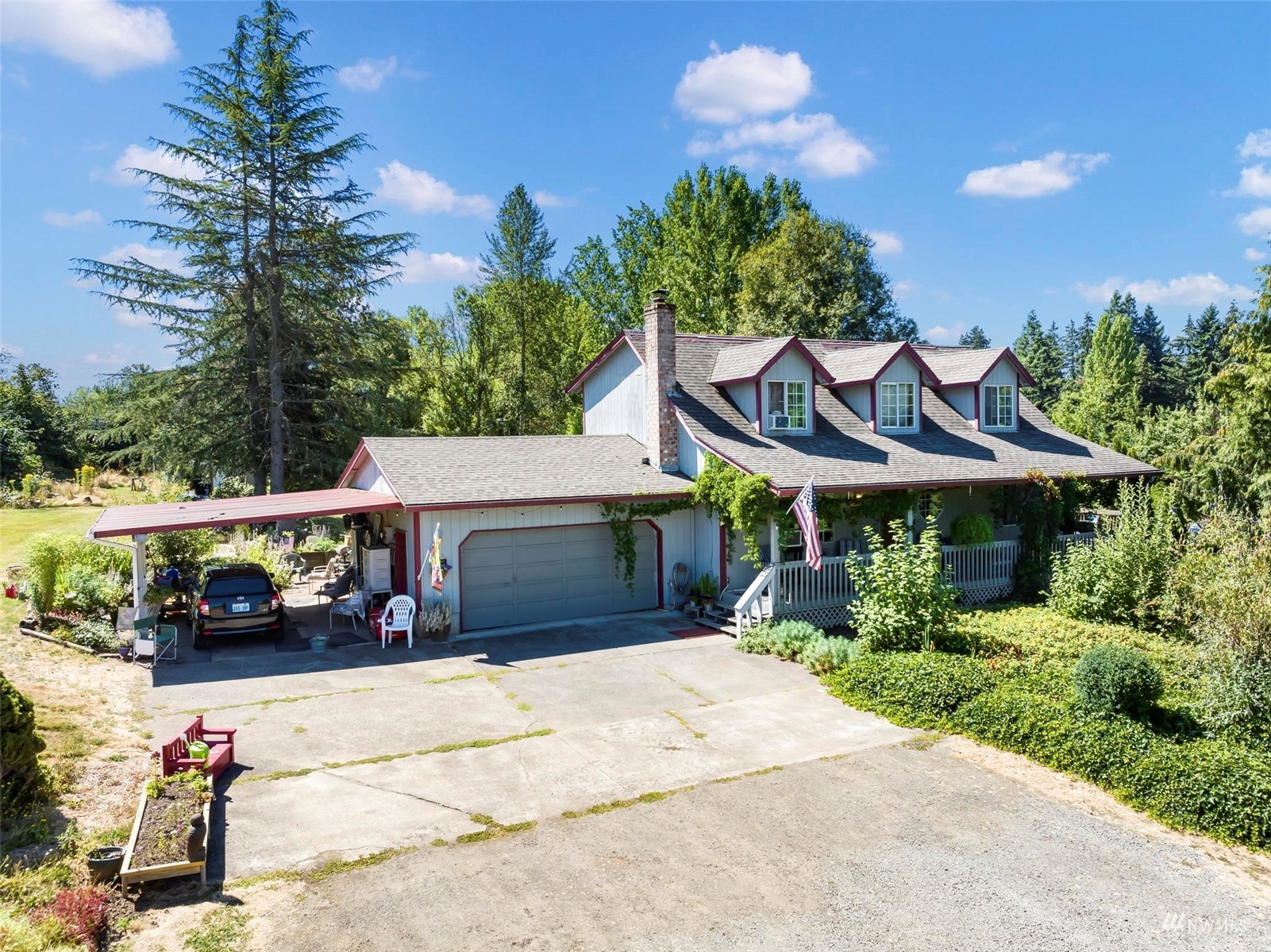 Property Photo:  707 NW 189th Street  WA 98642 