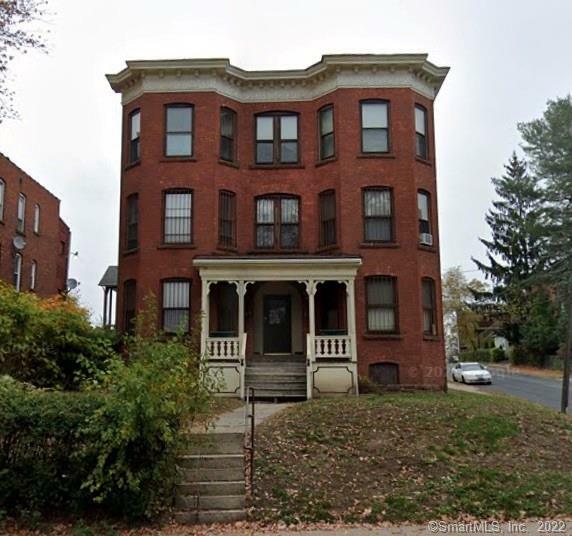 Property Photo: 214 Park Terrace 4 CT 06106