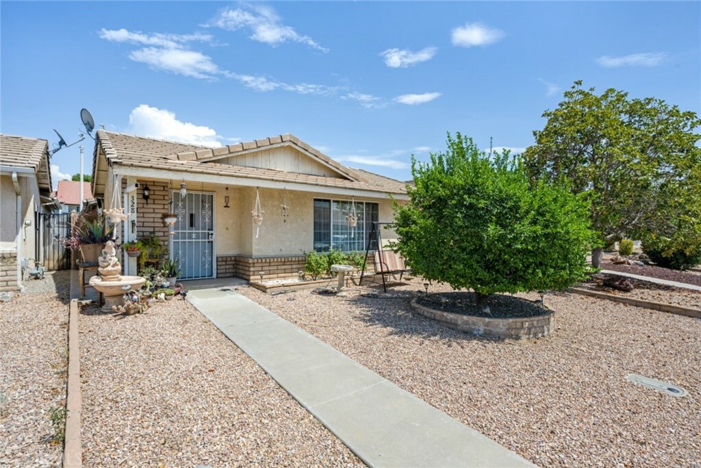 328 Myrl Place  Hemet CA 92545 photo