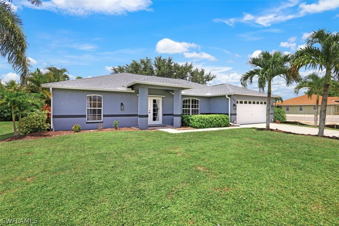 Property Photo:  2513 SW 32nd Street  FL 33914 