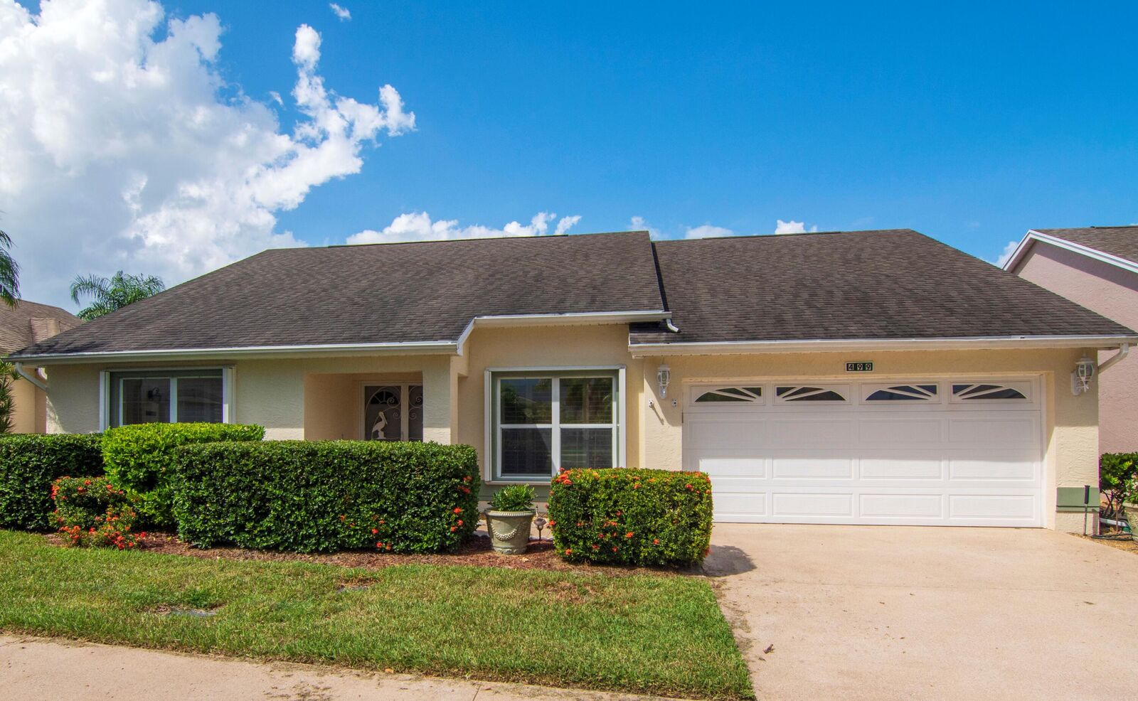 Property Photo:  499 NW Casanova Circle  FL 34986 