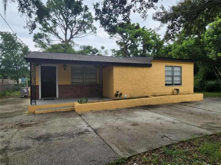 Property Photo: 12653 Dion Avenue FL 34654