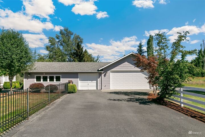 Property Photo:  1819 91st Street E  WA 98445 