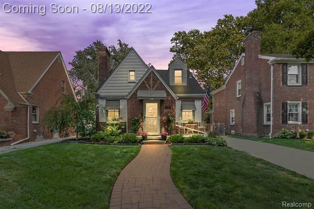 Property Photo:  11324 Arden Street  MI 48150 