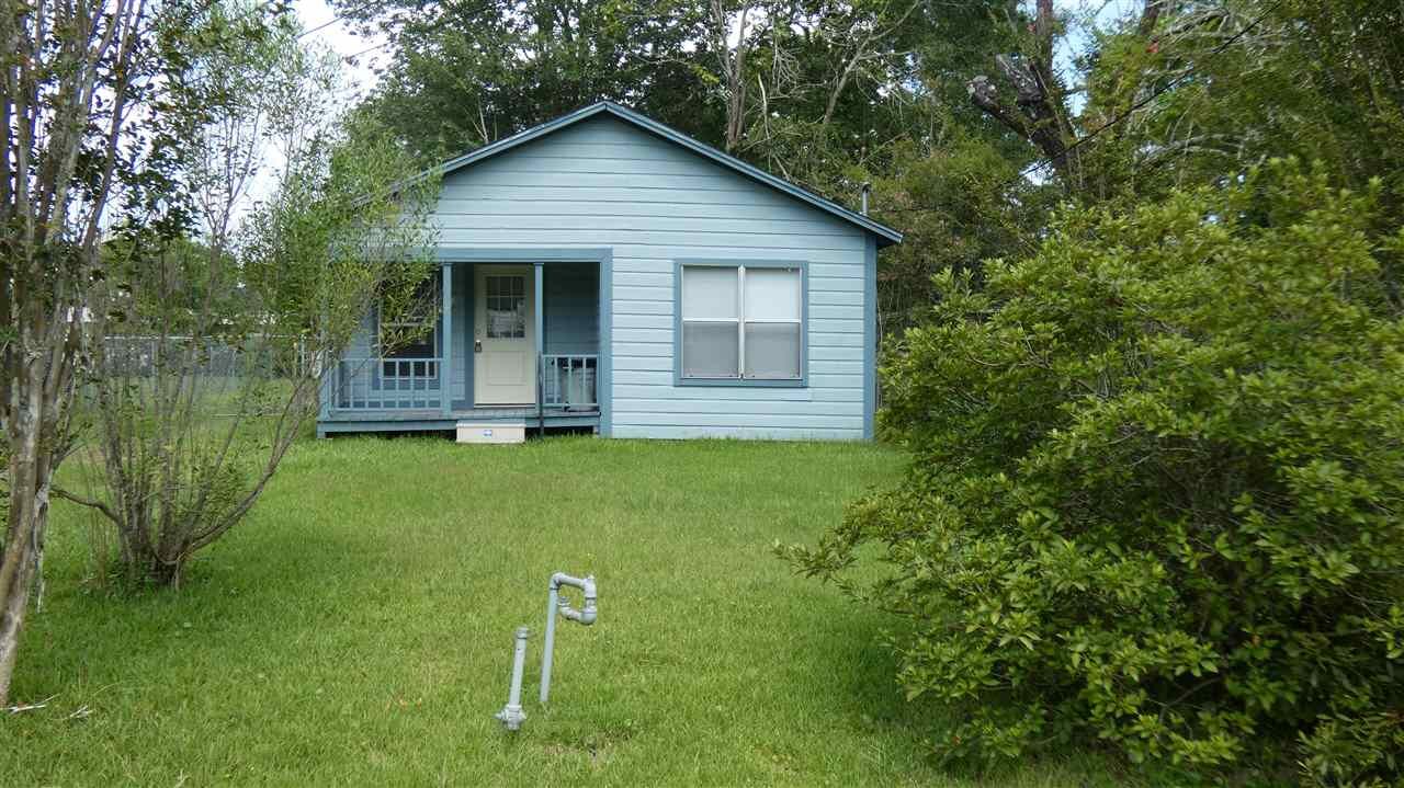 Property Photo:  223 Church Loop  TX 77657 