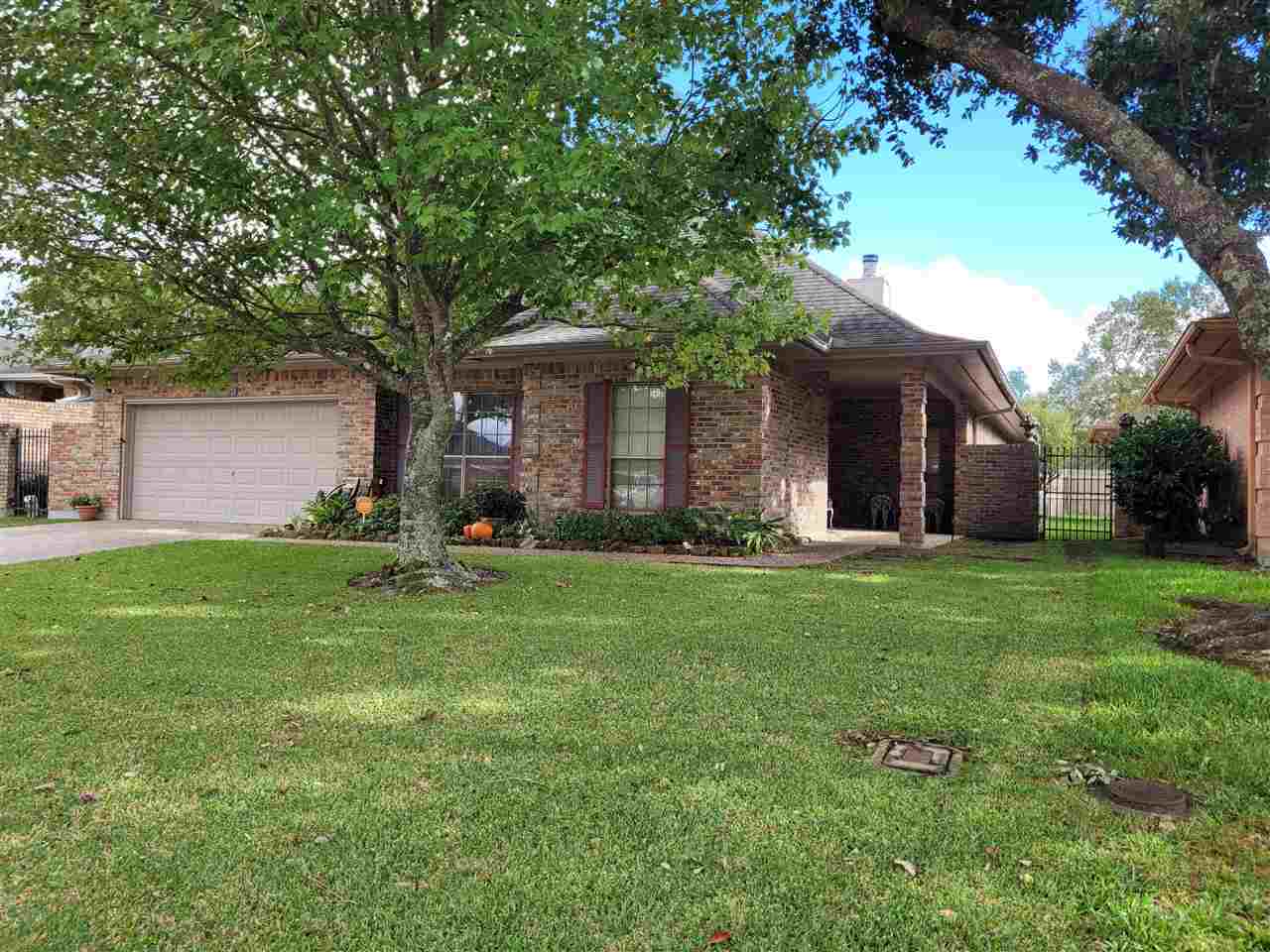 Property Photo:  2513 Thunderbird Drive  TX 77630 