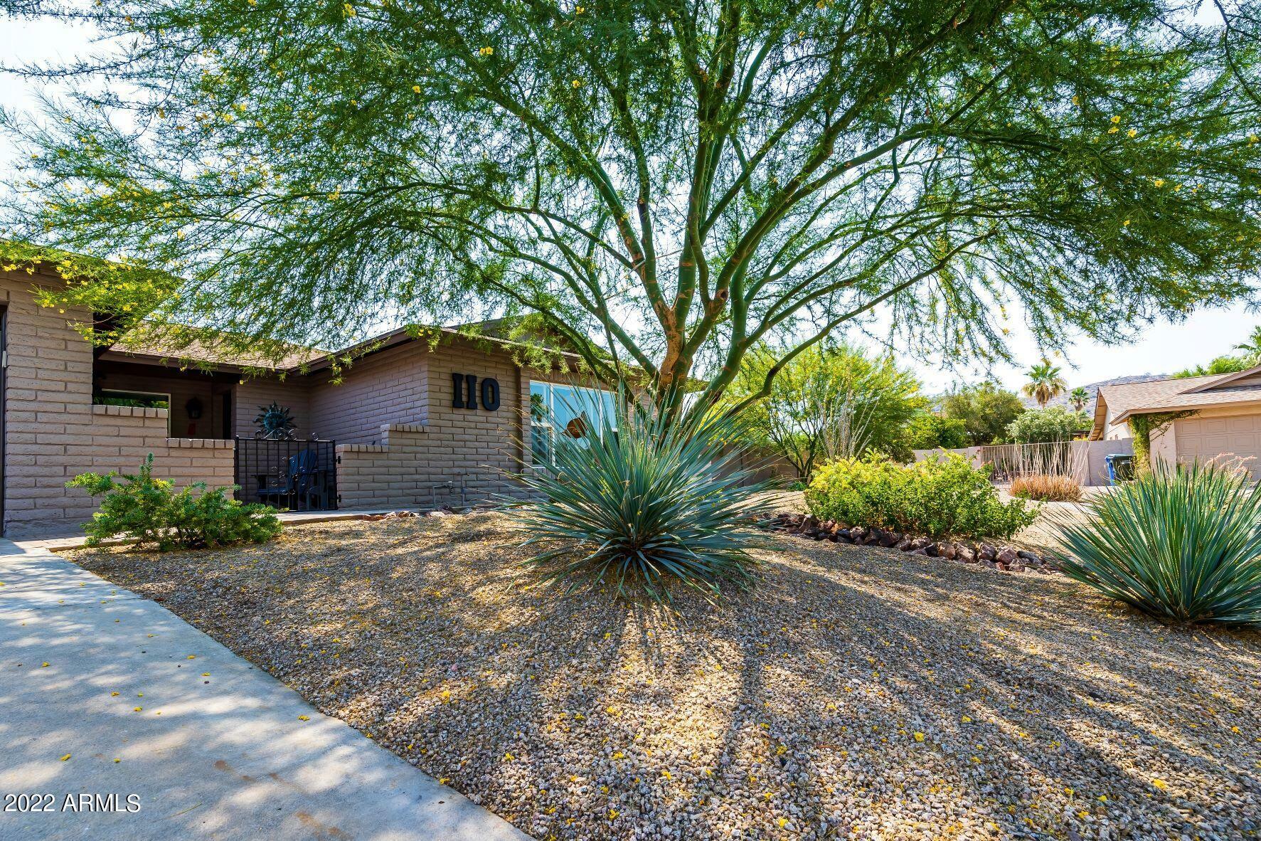 110 E Willow Avenue  Phoenix AZ 85022 photo