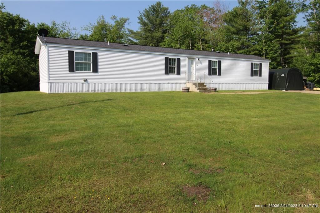 Property Photo: 11 Wendell Way ME 04280