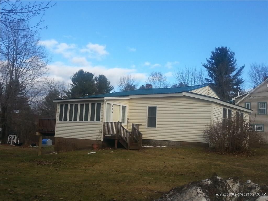Property Photo: 726 Riverside Drive ME 04330