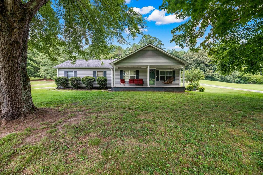 Property Photo:  181 County Road 178  TN 37303 