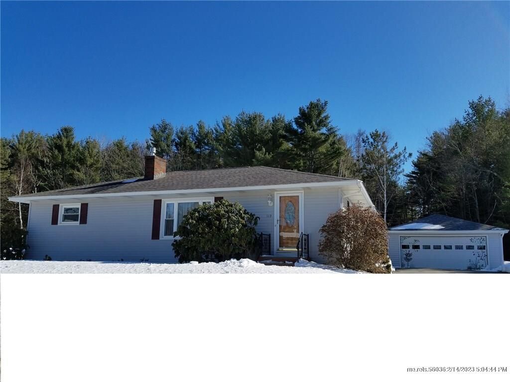 Property Photo:  119 Eastern Avenue  ME 04412 