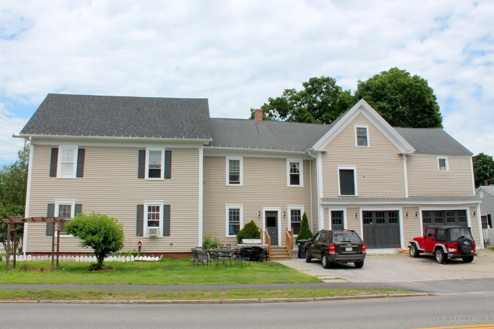 Property Photo:  365 Turner Street  ME 04210 