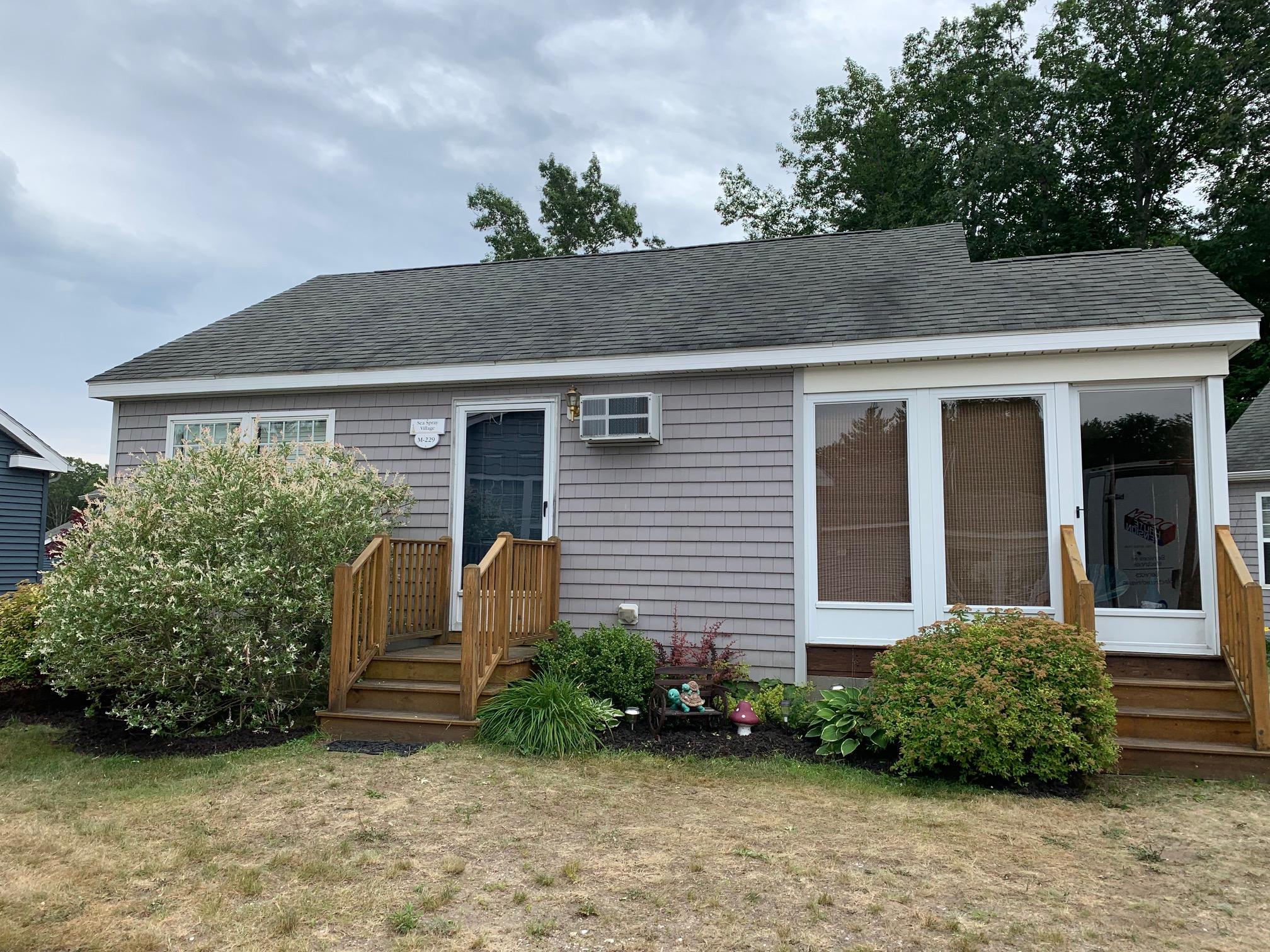 Property Photo: 412 Post Road 229 ME 04090