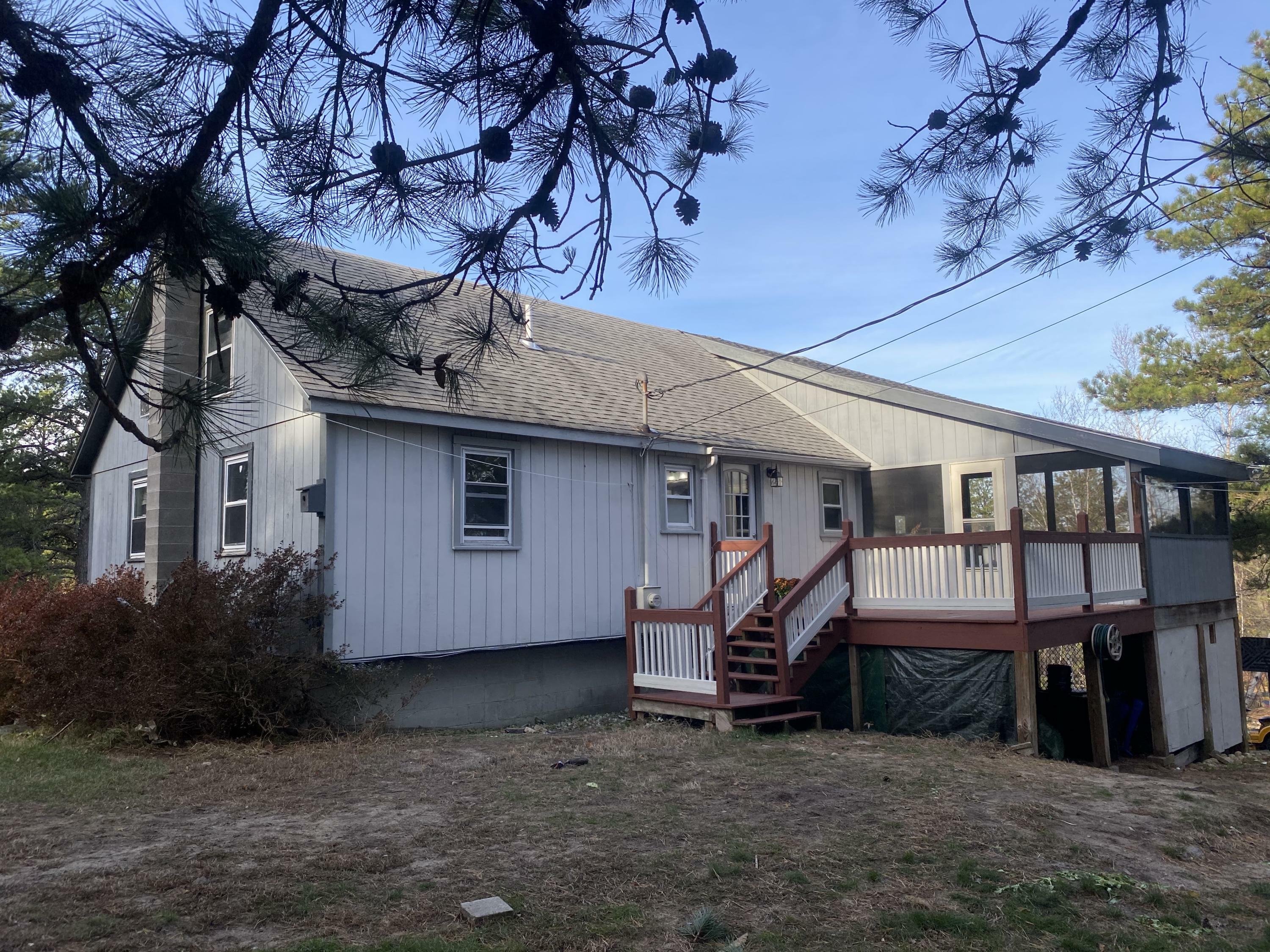 Property Photo: 15 Royal Coachman Way ME 04076